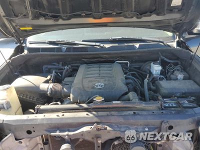 Zdjęcie 13 z 16 samochodu: 2017 TOYOTA SEQUOIA LIMITED VIN:5TDKY5G10HS067722 - miniatura