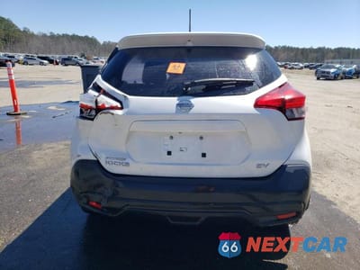 Zdjęcie 6 z 13 samochodu: 2019 NISSAN KICKS S VIN:3N1CP5CU4KL517802 - miniatura