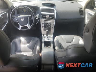 Zdjęcie 8 z 13 samochodu: 2011 VOLVO XC60 3.2 VIN:YV4940DZ9B2148141 - miniatura