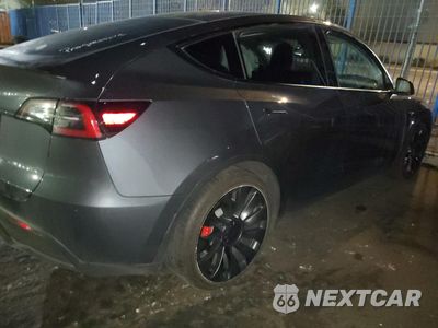 Trzecie zdjęcie samochodu z tyłu: 2023 TESLA MODEL Y VIN:7SAYGDEF7PF857840 - miniatura