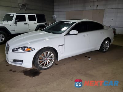 2015 JAGUAR XF 2.0T PREMIUM SAJWA0FS6FPU66517 - główne zdjęcie licytacji z USA - miniatura