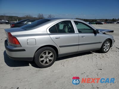 Trzecie zdjęcie samochodu z tyłu: 2002 VOLVO S60 VIN:YV1RS61R922140194 - miniatura