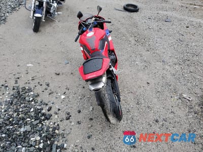 Zdjęcie 6 z 9 samochodu: 2023 HONDA CBR600 RR VIN:JH2PC40JXPK900044 - miniatura