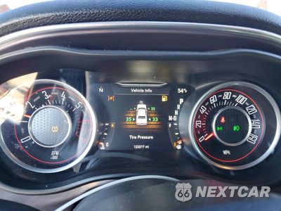 Zdjęcie 9 z 12 samochodu: 2015 DODGE CHALLENGER SXT VIN:2C3CDZAT3FH878268 - miniatura