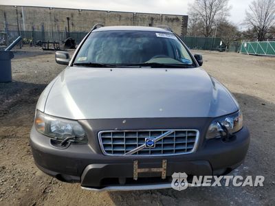 Piąte zdjęcie samochodu w środku: 2004 VOLVO XC70 VIN:YV1SZ59H841127660 - miniatura