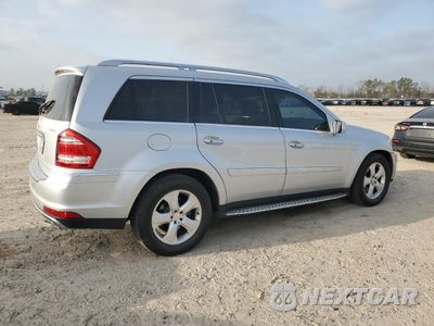 Trzecie zdjęcie samochodu z tyłu: 2010 MERCEDES-BENZ GL 450 4MATIC VIN:4JGBF7BE6AA556085 - miniatura
