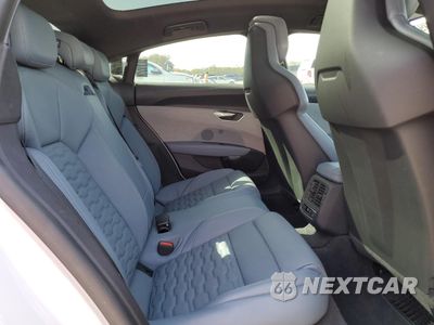 Zdjęcie 10 z 14 samochodu: 2024 AUDI E-TRON GT PREMIUM PLUS VIN:WAUFJBFW5R7002066 - miniatura