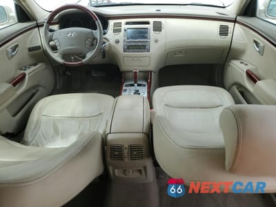Zdjęcie 8 z 14 samochodu: 2008 HYUNDAI AZERA SE VIN:KMHFC46F98A288638 - miniatura