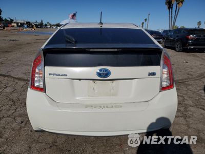 Zdjęcie 6 z 12 samochodu: 2015 TOYOTA PRIUS VIN:JTDKN3DU9F1912007 - miniatura
