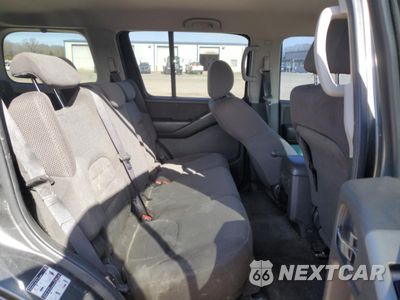 Zdjęcie 11 z 13 samochodu: 2005 NISSAN PATHFINDER LE VIN:5N1AR18W05C760827 - miniatura