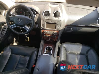 Zdjęcie 8 z 15 samochodu: 2009 MERCEDES-BENZ GL 550 4MATIC VIN:4JGBF86E59A516947 - miniatura