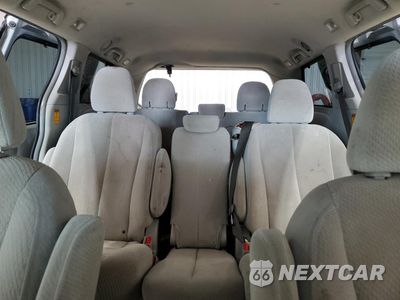 Zdjęcie 10 z 15 samochodu: 2014 TOYOTA SIENNA LE VIN:5TDKK3DC3ES451582 - miniatura