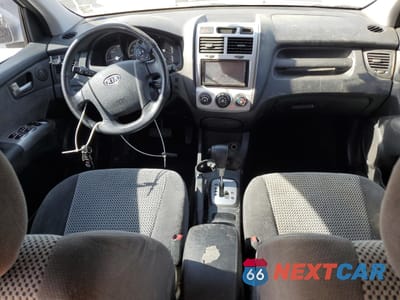 Zdjęcie 8 z 15 samochodu: 2008 KIA SPORTAGE EX VIN:KNDJF723587486956 - miniatura