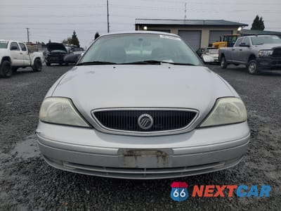 Piąte zdjęcie samochodu w środku: 2002 MERCURY SABLE LS PREMIUM VIN:1MEHM55S72G656185 - miniatura