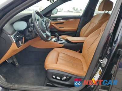 Zdjęcie 7 z 12 samochodu: 2020 BMW M550XI VIN:WBAJS7C04LBN96223 - miniatura