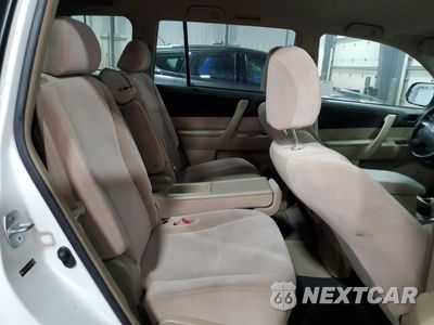Zdjęcie 11 z 13 samochodu: 2008 TOYOTA HIGHLANDER VIN:JTEES41A582085041 - miniatura