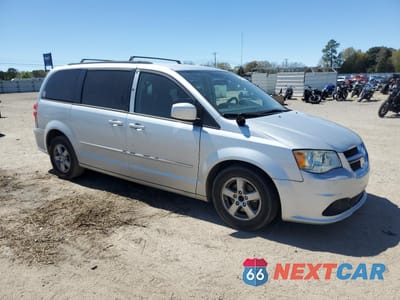 Czwarte zdjęcie samochodu z boku: 2012 DODGE GRAND CARAVAN SXT VIN:2C4RDGCG4CR280786 - miniatura