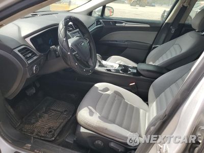 Zdjęcie 7 z 13 samochodu: 2014 FORD FUSION S VIN:1FA6P0G73E5371582 - miniatura