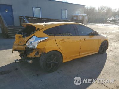 Trzecie zdjęcie samochodu z tyłu: 2014 FORD FOCUS ST VIN:1FADP3L98EL130760 - miniatura