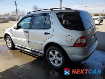 Drugie zdjęcie samochodu z przodu: 2000 MERCEDES-BENZ ML 320 VIN:4JGAB54E3YA200180 - miniatura