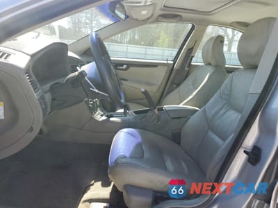 Zdjęcie 7 z 12 samochodu: 2002 VOLVO S60 VIN:YV1RS61R922140194 - miniatura