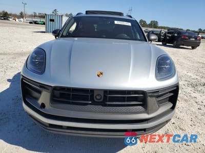 Piąte zdjęcie samochodu w środku: 2024 PORSCHE MACAN BASE VIN:WP1AA2A50RLB19104 - miniatura