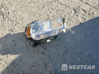 Zdjęcie 14 z 15 samochodu: 2022 RAM 2500 TRADESMAN VIN:3C6UR5CJ5NG344412 - miniatura