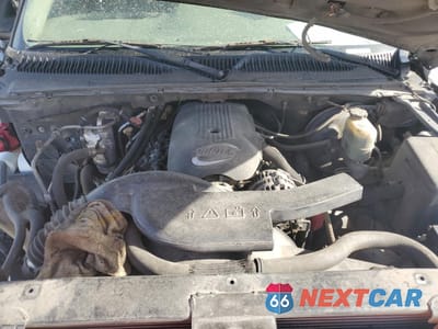 Zdjęcie 12 z 14 samochodu: 2001 CHEVROLET SUBURBAN K1500 VIN:3GNFK16T41G213761 - miniatura