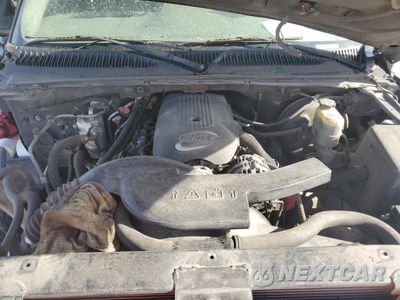 Zdjęcie 12 z 14 samochodu: 2001 CHEVROLET SUBURBAN K1500 VIN:3GNFK16T41G213761 - miniatura