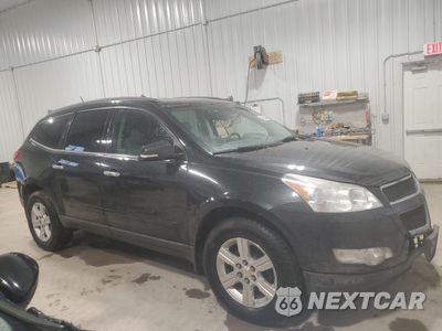 Czwarte zdjęcie samochodu z boku: 2011 CHEVROLET TRAVERSE LT VIN:1GNKRGED7BJ372605 - miniatura