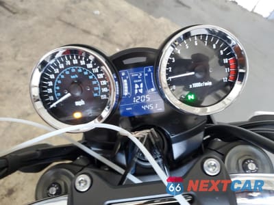 Zdjęcie 7 z 10 samochodu: 2018 KAWASAKI ZR900 R VIN:JKAZR2C11JA003119 - miniatura