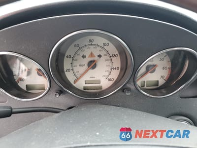 Zdjęcie 9 z 13 samochodu: 2002 MERCEDES-BENZ SLK 320 VIN:WDBKK65F42F250018 - miniatura