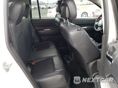 Zdjęcie 12 z 15 samochodu: 2014 JEEP COMPASS LATITUDE VIN:1C4NJDEB3ED622550 - miniatura