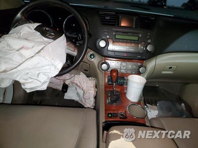 Zdjęcie 8 z 12 samochodu: 2009 TOYOTA HIGHLANDER LIMITED VIN:JTEES42A292150430 - miniatura