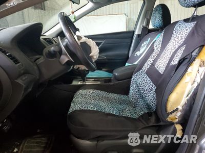 Zdjęcie 7 z 12 samochodu: 2017 NISSAN ALTIMA 2.5 VIN:1N4AL3APXHN314512 - miniatura