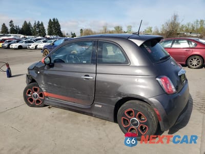Drugie zdjęcie samochodu z przodu: 2016 FIAT 500 ELECTRIC VIN:3C3CFFGE5GT180318 - miniatura