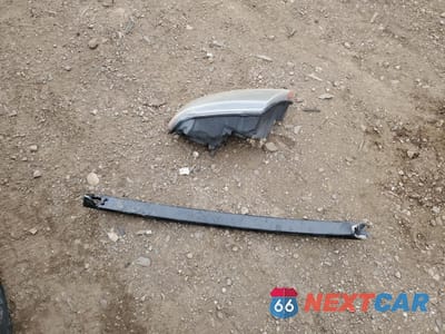 Zdjęcie 14 z 15 samochodu: 2000 JEEP GRAND CHEROKEE LAREDO VIN:1J4GW4856YC420845 - miniatura