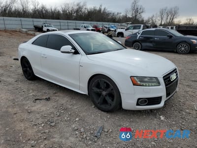 Czwarte zdjęcie samochodu z boku: 2009 AUDI A5 QUATTRO VIN:WAUDK78T39A036434 - miniatura