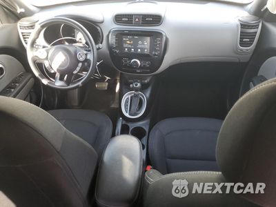 Zdjęcie 8 z 15 samochodu: 2019 KIA SOUL + VIN:KNDJP3A52K7917799 - miniatura