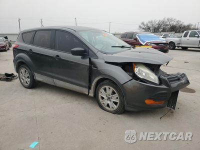 Czwarte zdjęcie samochodu z boku: 2016 FORD ESCAPE S VIN:1FMCU0F70GUC88705 - miniatura
