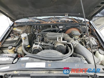 Zdjęcie 12 z 13 samochodu: 1997 CHEVROLET BLAZER VIN:1GNDT13W5V2204892 - miniatura