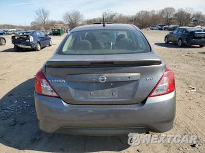 Zdjęcie 6 z 13 samochodu: 2019 NISSAN VERSA S VIN:3N1CN7AP4KL865971 - miniatura