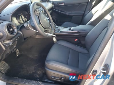 Zdjęcie 7 z 14 samochodu: 2024 LEXUS IS 300 VIN:JTHC81F23R5053973 - miniatura