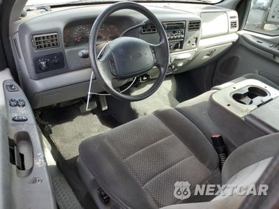 Zdjęcie 8 z 12 samochodu: 2002 FORD F250 SUPER DUTY VIN:1FTNX20F02EB64128 - miniatura