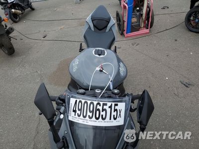 Piąte zdjęcie samochodu w środku: 2019 KAWASAKI ZX636 K VIN:JKBZXJG14KA001341 - miniatura