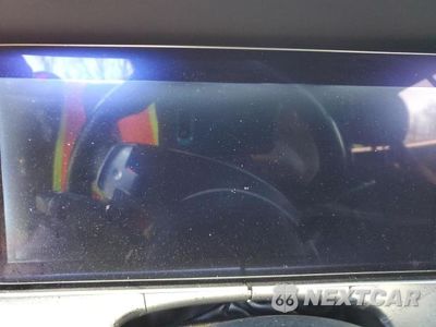 Zdjęcie 9 z 12 samochodu: 2018 MERCEDES-BENZ E 400 4MATIC VIN:WDD1J6GB8JF021629 - miniatura