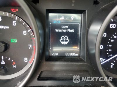 Zdjęcie 9 z 12 samochodu: 2017 HYUNDAI SANTA FE SPORT VIN:5NMZU3LB8HH022351 - miniatura