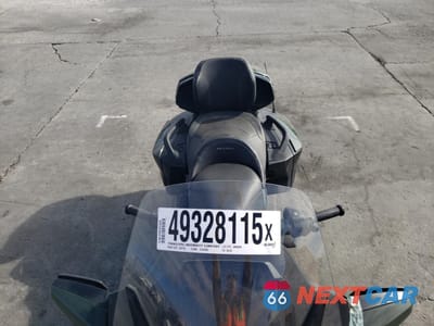 Piąte zdjęcie samochodu w środku: 2023 CAN-AM SPYDER ROADSTER RT VIN:2BXNBDD27PV005593 - miniatura