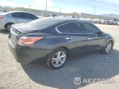 Trzecie zdjęcie samochodu z tyłu: 2015 NISSAN ALTIMA 2.5 VIN:1N4AL3AP9FC101317 - miniatura