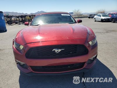 Piąte zdjęcie samochodu w środku: 2016 FORD MUSTANG VIN:1FATP8UH4G5324174 - miniatura